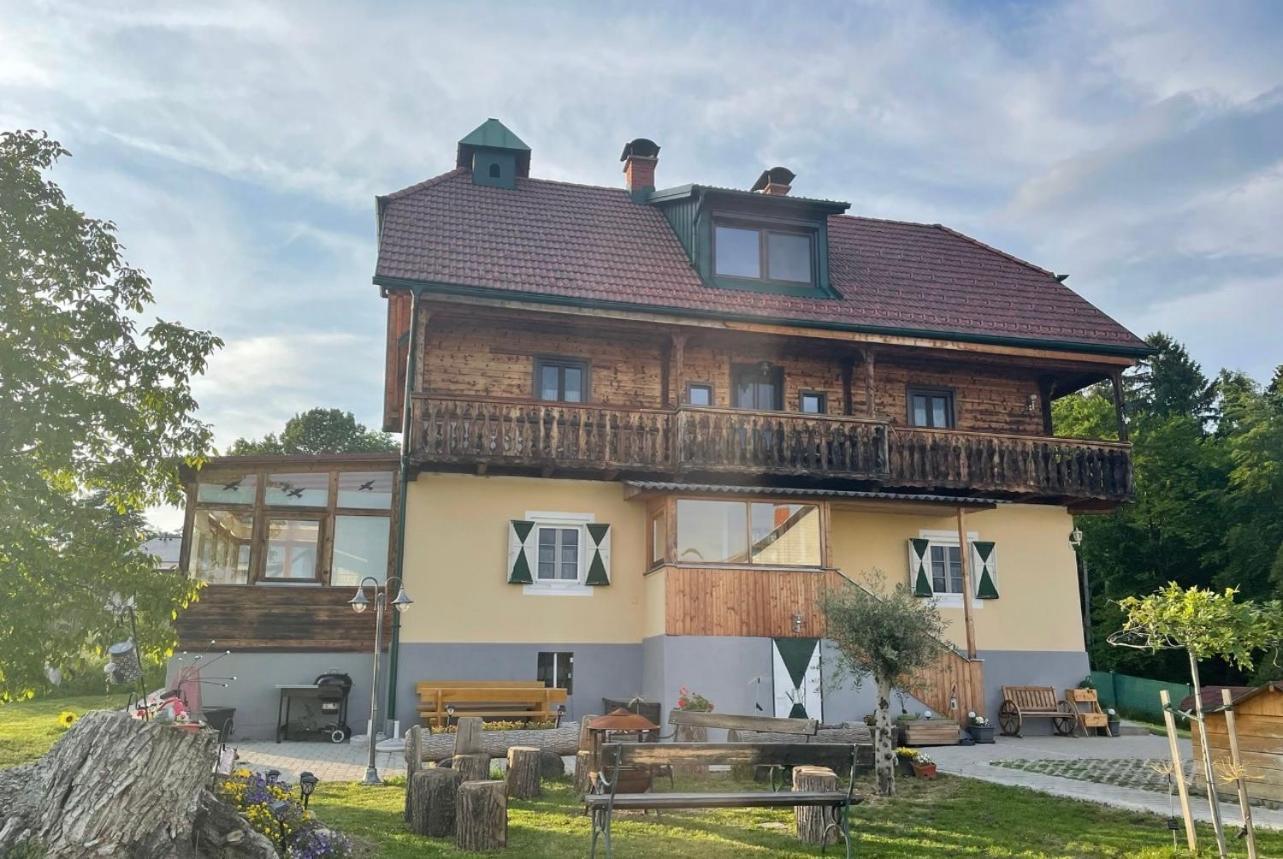 Uriges Bauernhaus mit Blick auf Graz Exterior foto